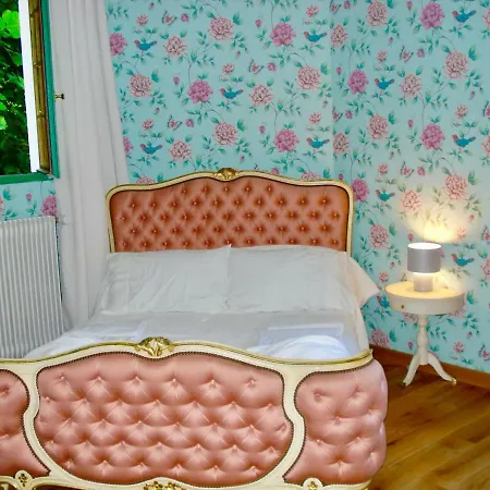 Villa Chateau De La Vallee, Normandy *