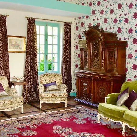 Vila Chateau De La Vallee, Normandy