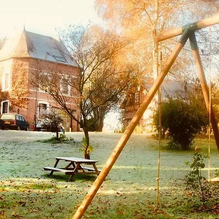 Vila Chateau De La Vallee, Normandy